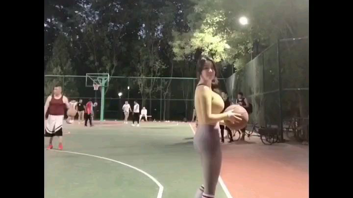 快手的小姐姐为什么都那么大